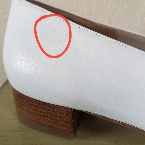 Salvatore Ferragamo Vintage Pumps - Picture 12 of 14